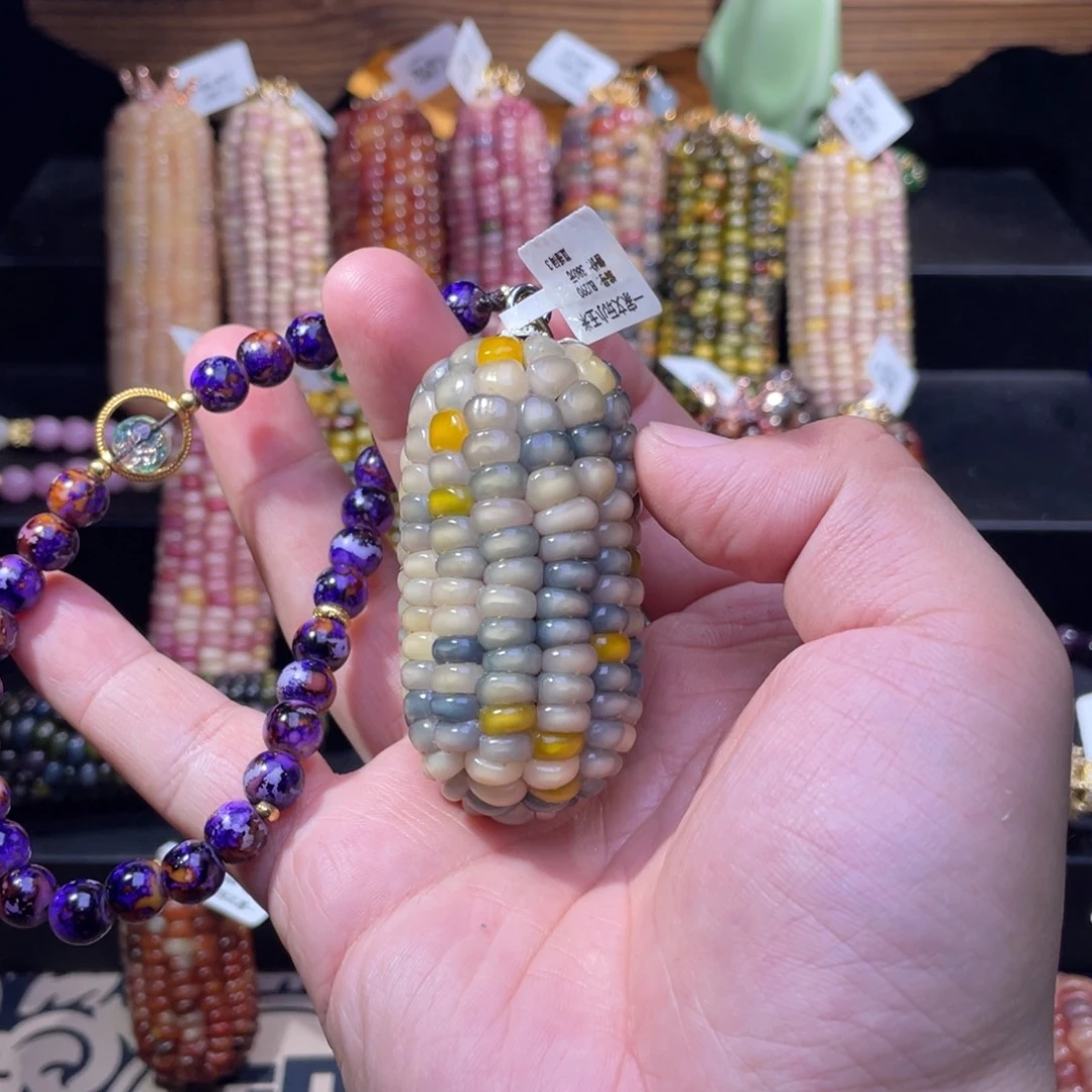 吾***生玉文玩玉米天蓝小玉米