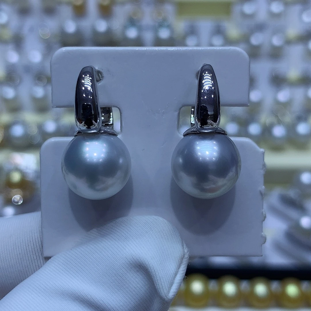 海水珍珠耳饰18K金镶嵌11/12mm澳白