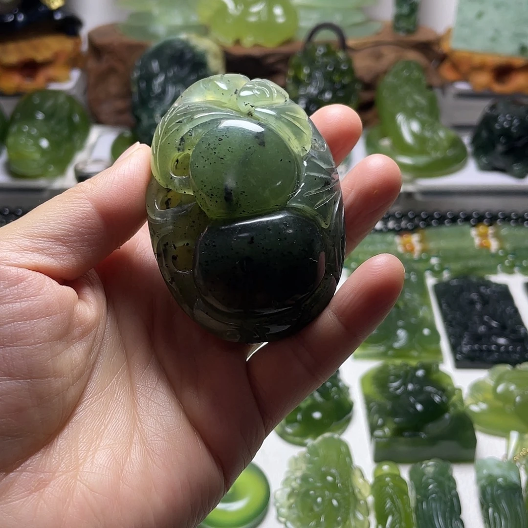 蛇纹石玉未镶嵌手把