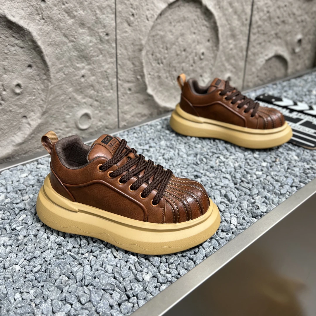 男士新款秋冬百搭时尚复古厚底增高休闲鞋软底舒适运动潮流男鞋