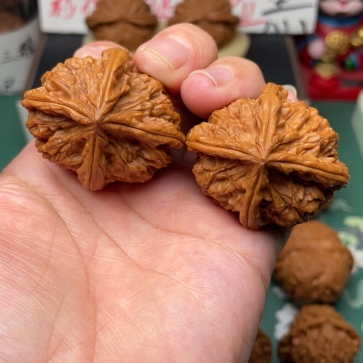 【闪购商品】文玩核桃吊坠42全品玉玺四棱