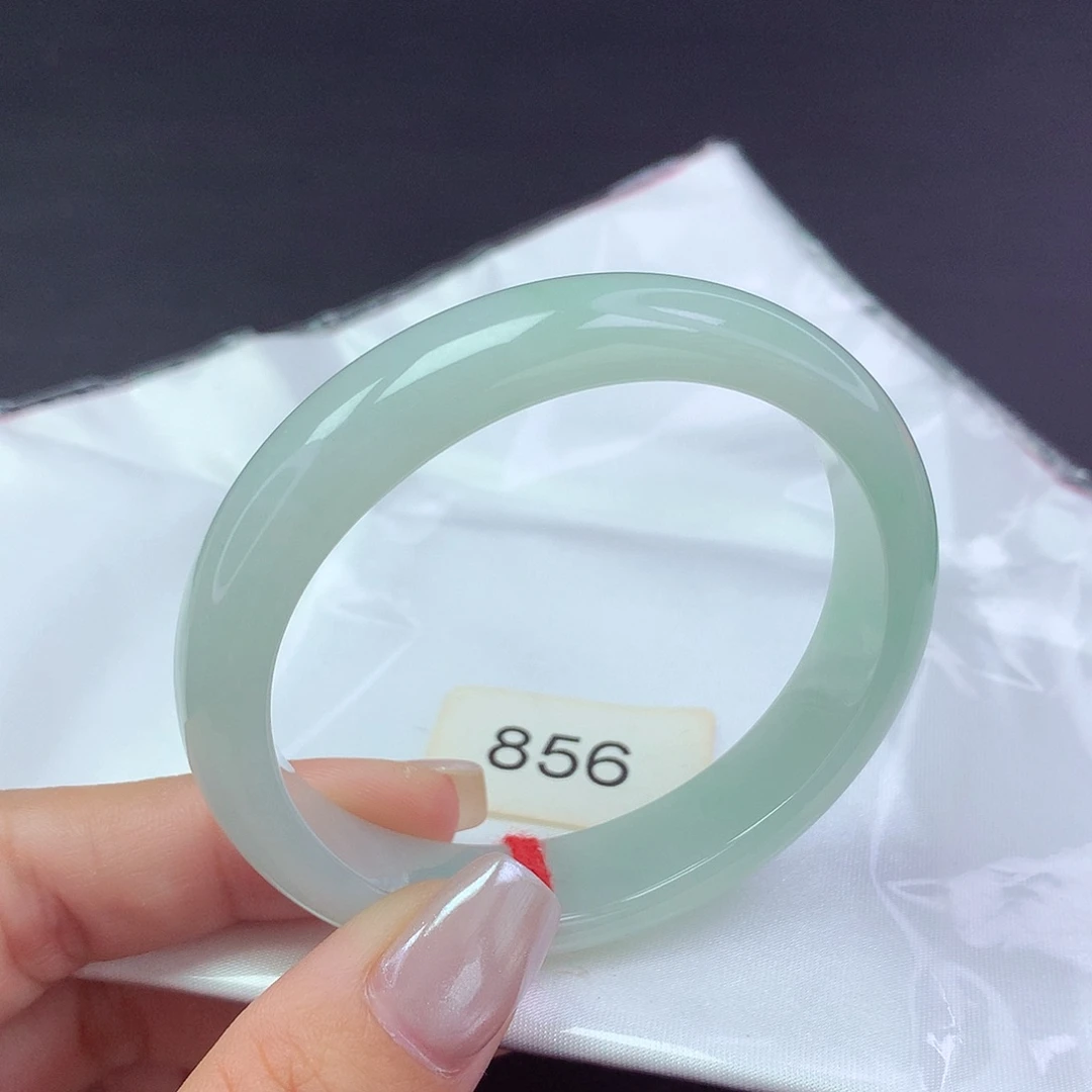 【闪购商品】翡翠手镯未镶嵌a 880856贵妃