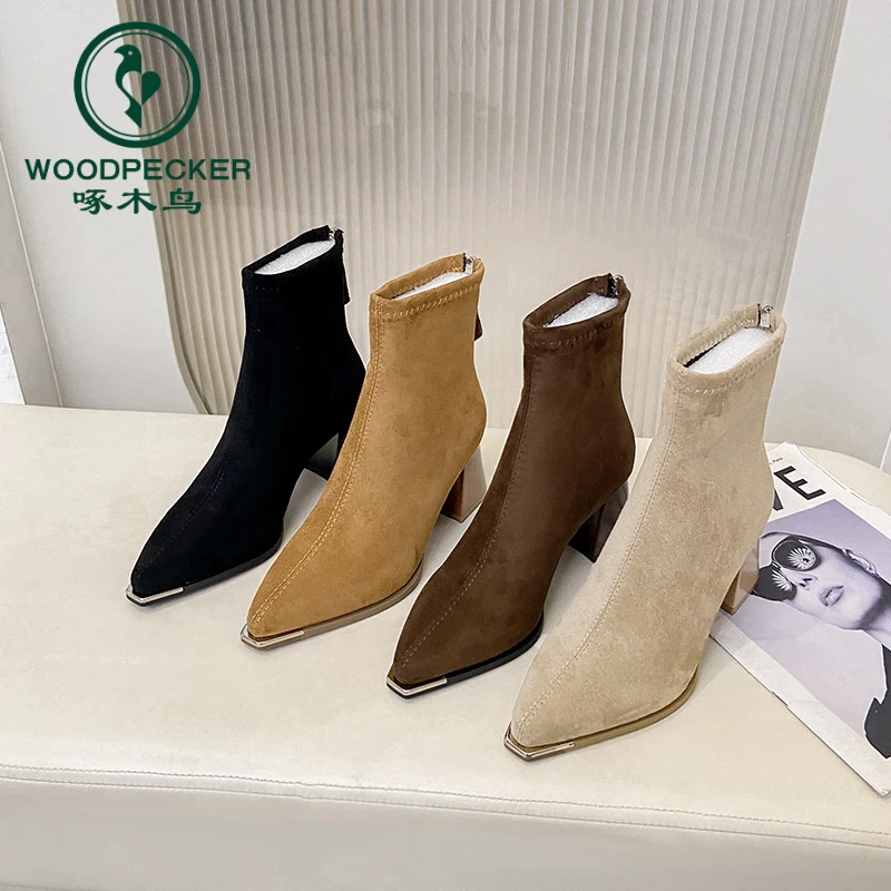 啄木鸟时尚金属尖头高跟绒面马丁靴女鞋2025年新款秋季粗跟瘦瘦靴
