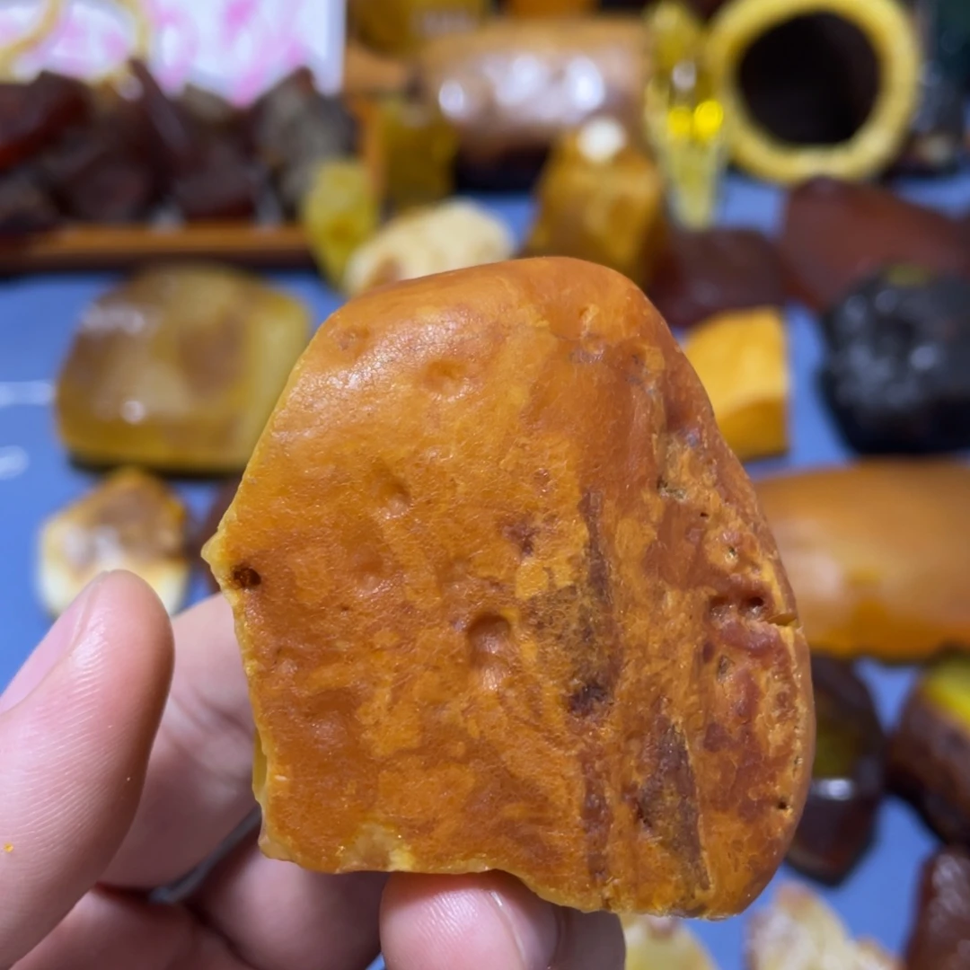 定制琥珀未镶嵌?***.原矿