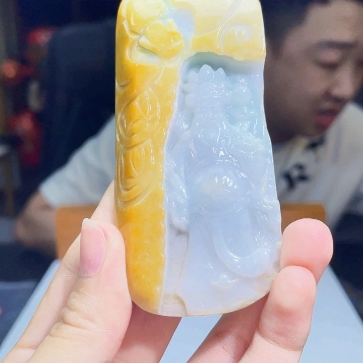 翡翠未镶嵌吊坠(不含链)A9