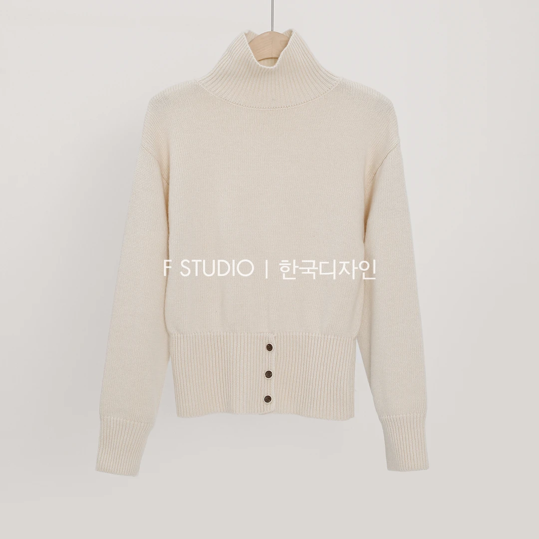 法儿家韩国限定「新品」【腰线魔法】下摆纽扣毛衣FS308S084