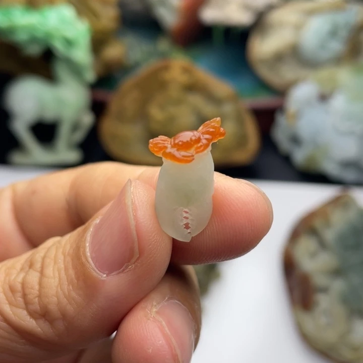 定制翡翠未镶嵌有钳人