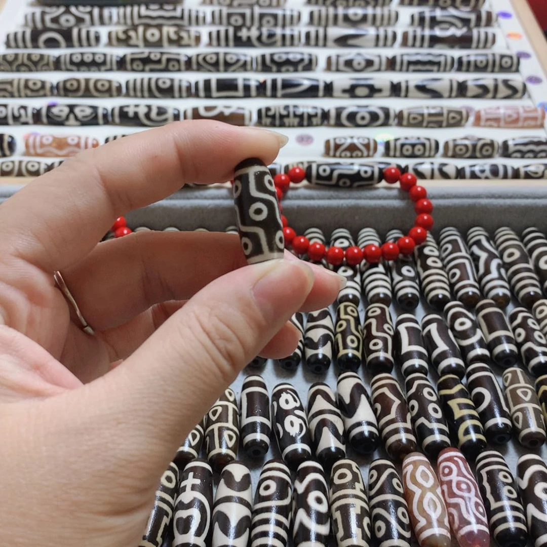 未镶嵌颈饰玛瑙/玉髓