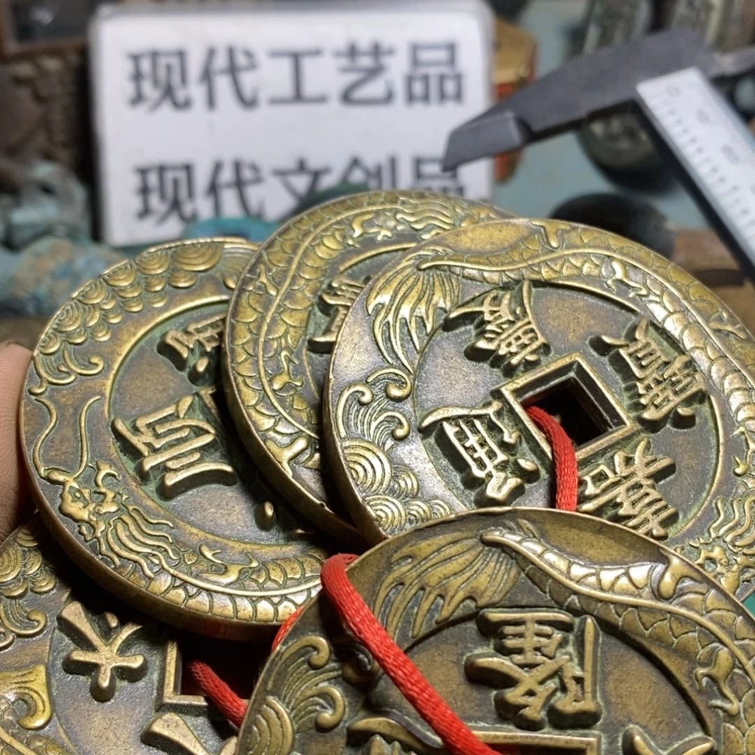 铜现代工艺品学习币