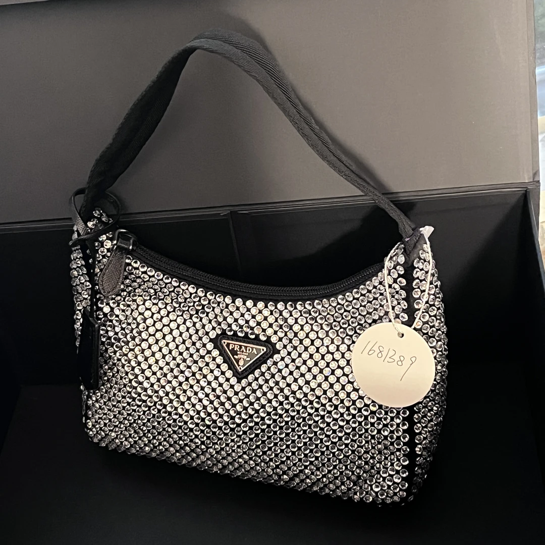 95新 Prada/普拉达 夏七中古/满钻hobo 单肩包/1681389