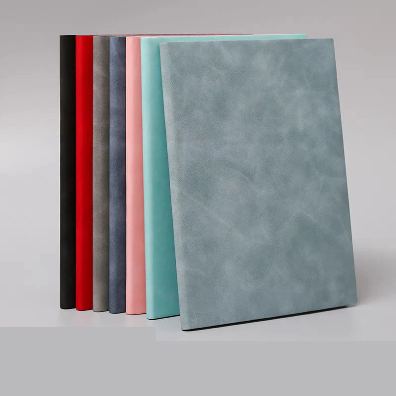 1-1-A4羊巴皮本96张 横线内页  带旧年历 颜色随机 介意勿拍