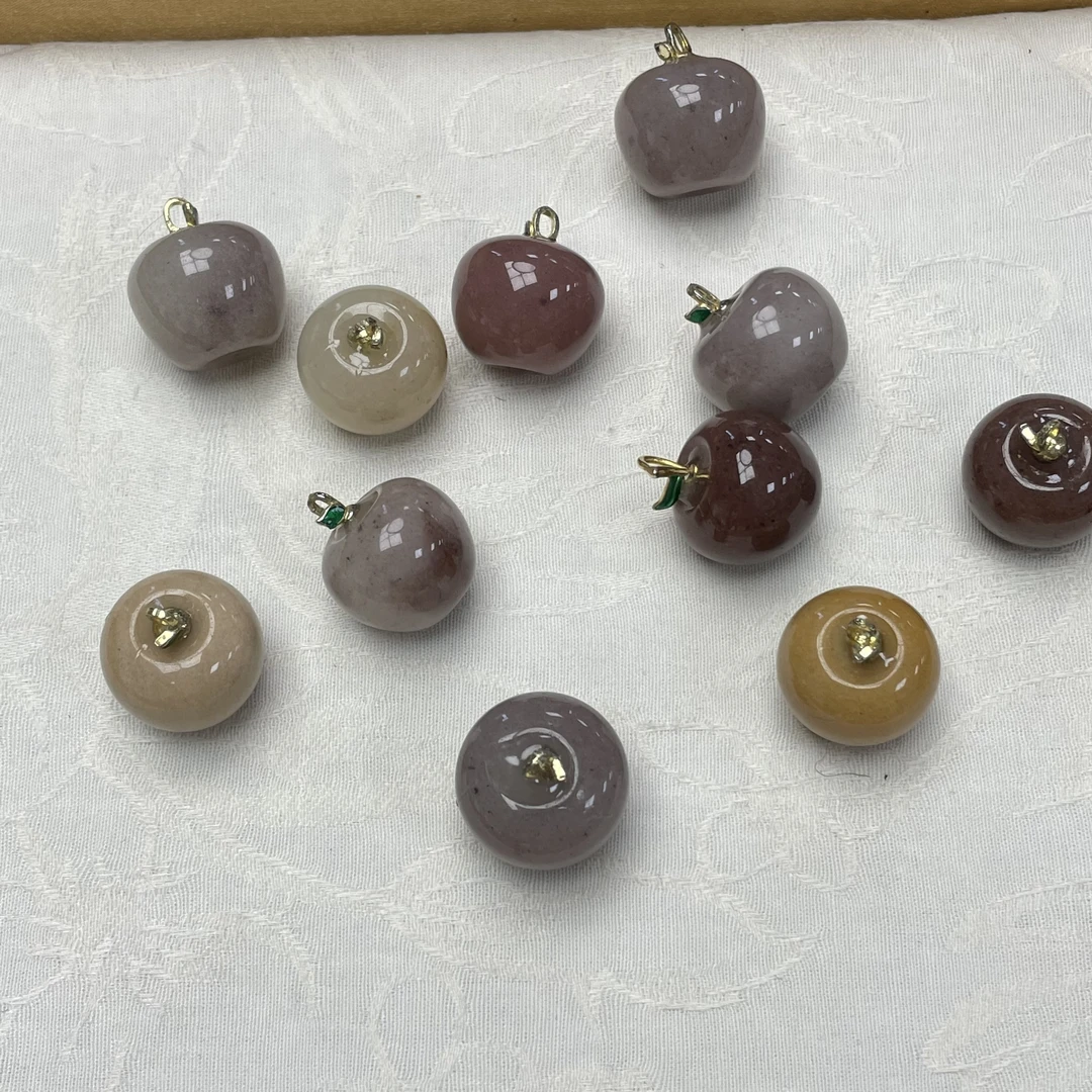 1129密玉俏色苹果吊坠(多样性发其一)