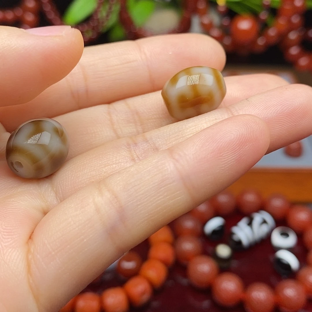 不***忆玛瑙/玉髓未镶嵌颈饰