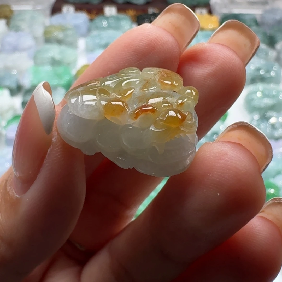 小***睿未镶嵌挂件翡翠貔貅