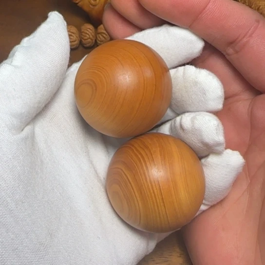 柏木（崖柏）全陈化老料把件