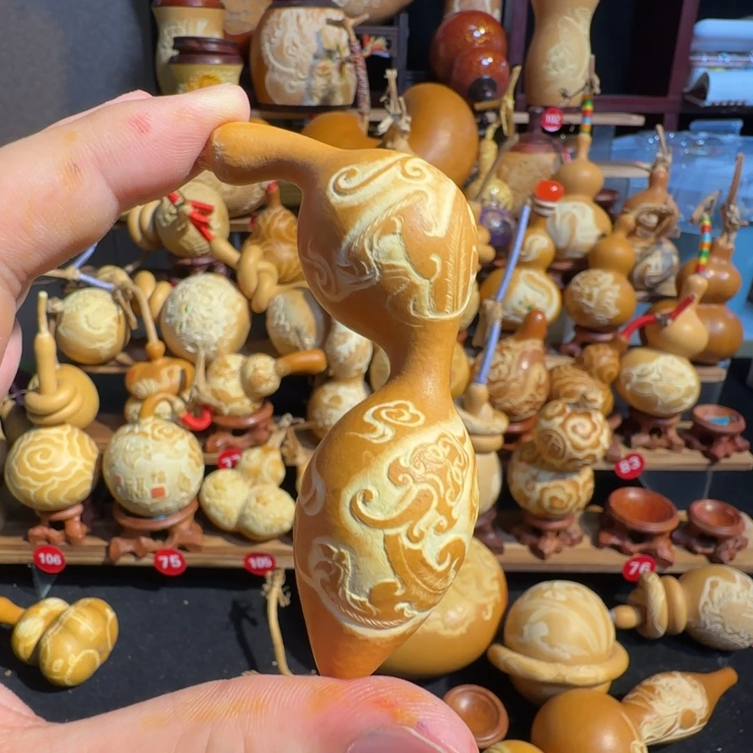 有机玻璃神兽蚂蚁