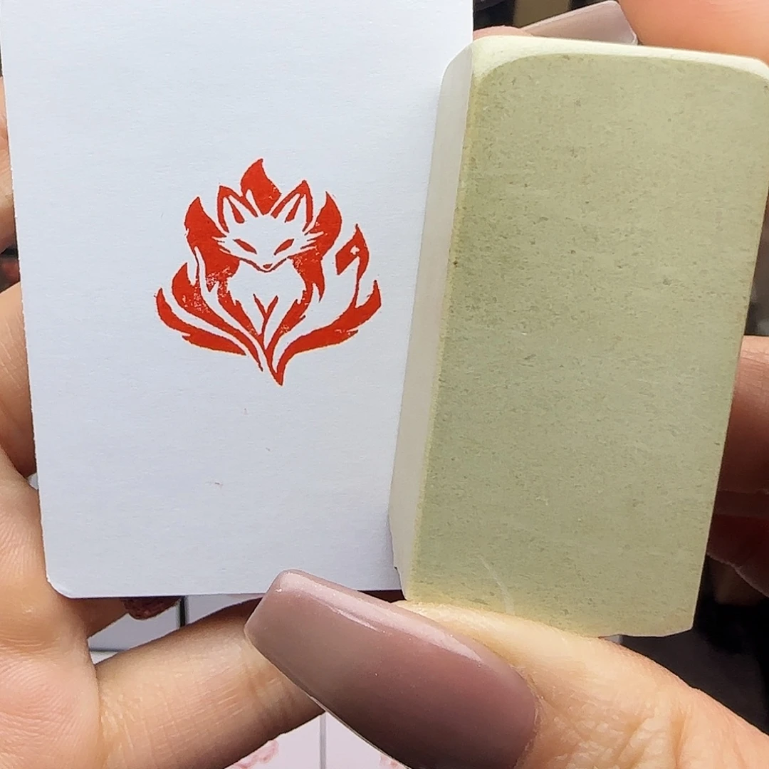 寿山石印石九尾白狐2.5