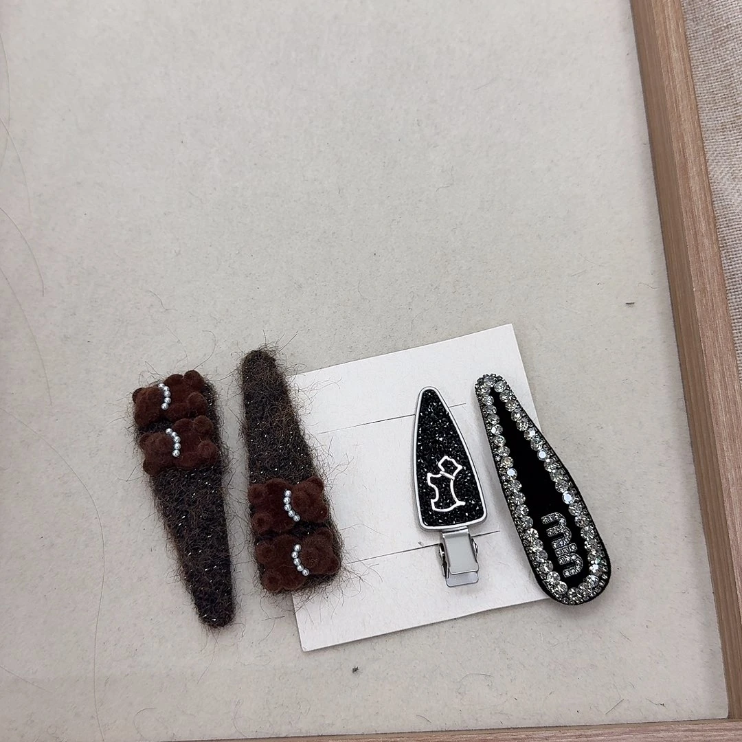 皮质铁合金夹子70