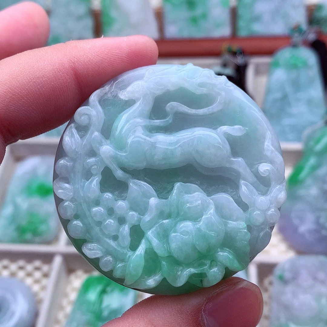 翡翠未镶嵌吊坠(不含链)