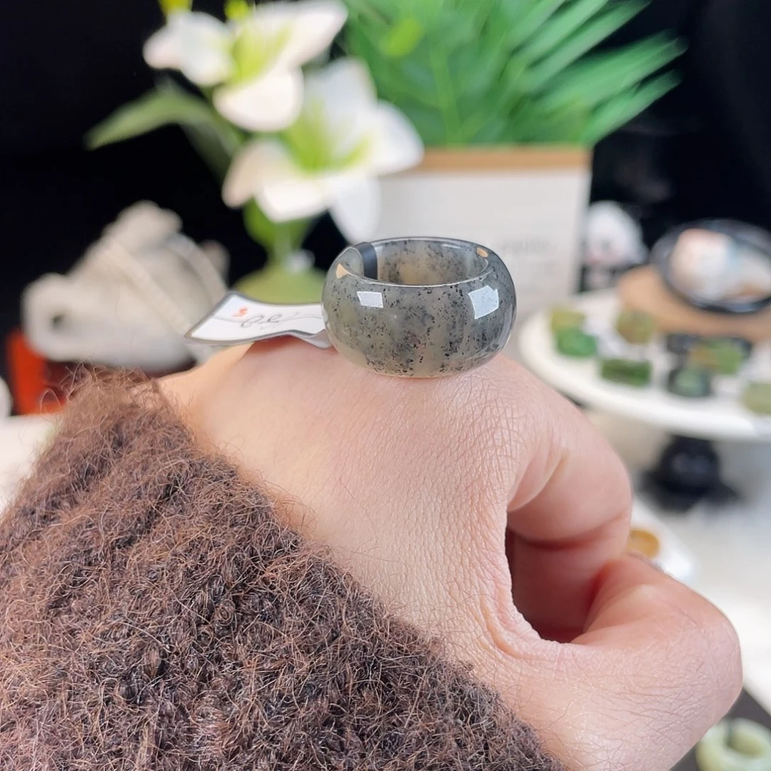 和田玉未镶嵌戒指E85青花墩墩16.3