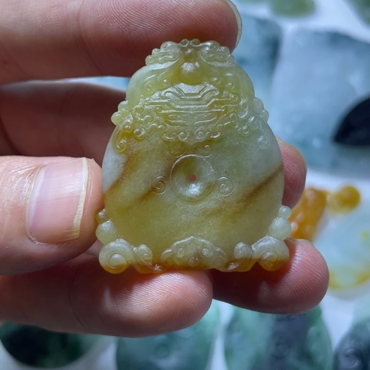 定制翡翠未镶嵌不拍