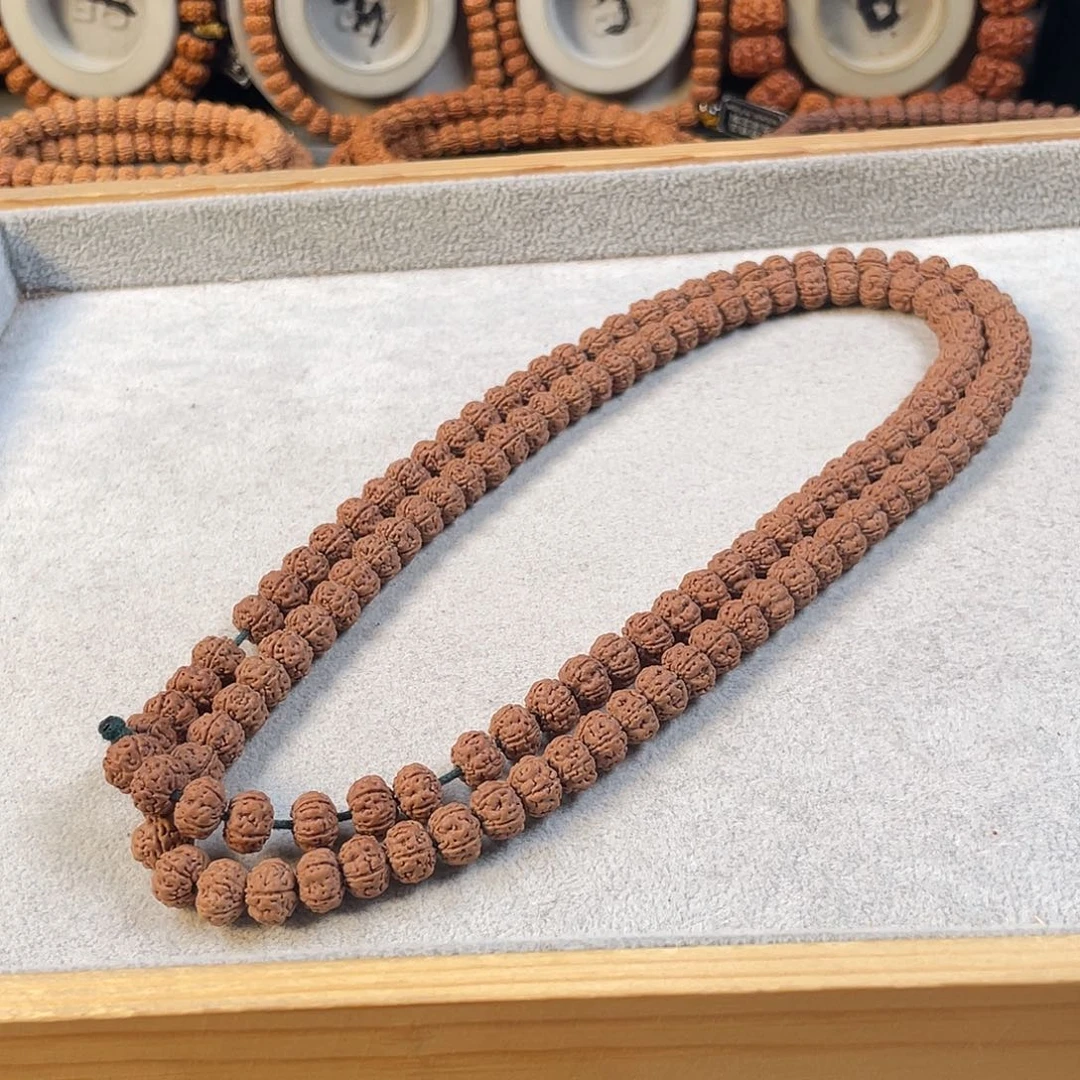 滴***江金刚菩提吊坠老树王