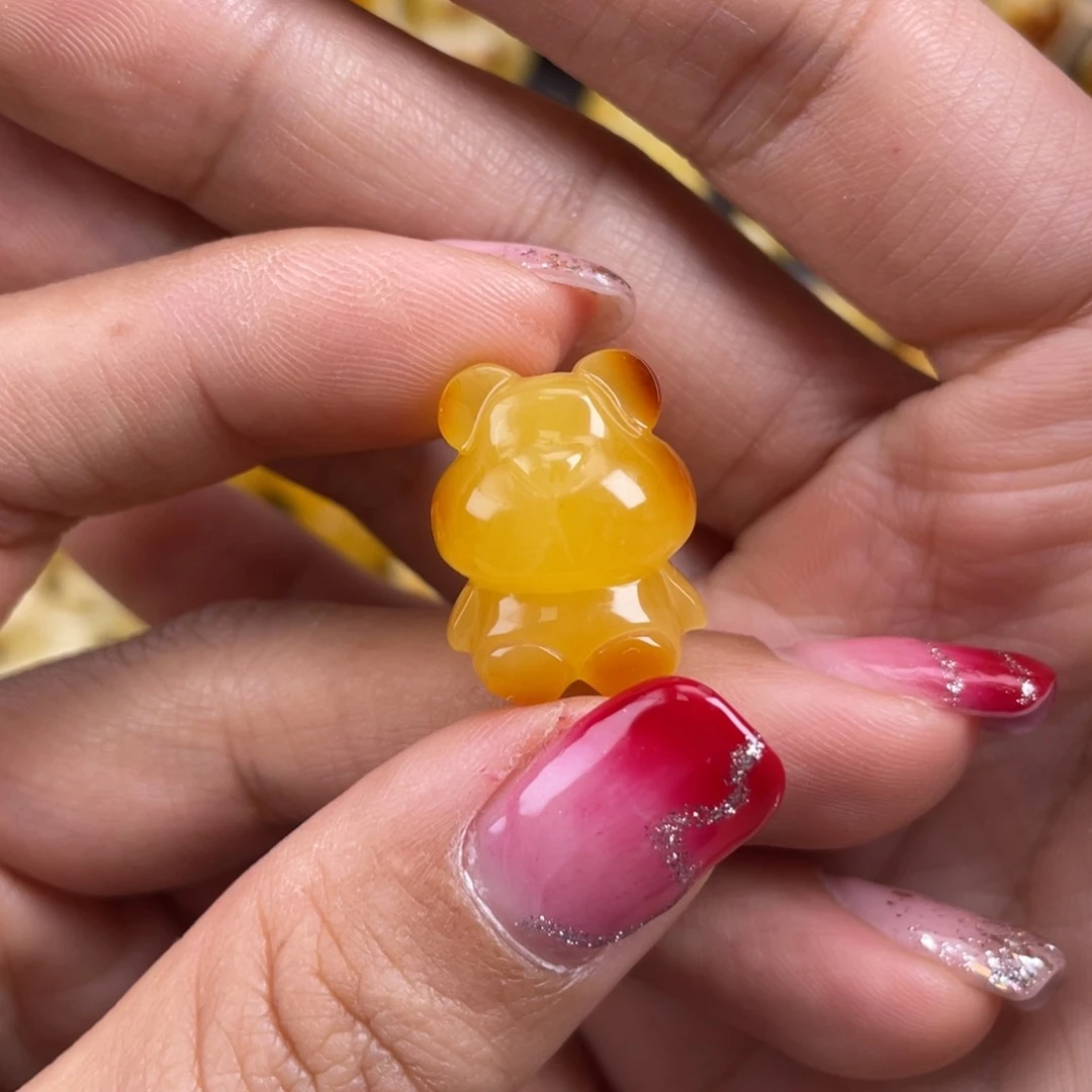 琥珀裸石未镶嵌迟***蜜蜡