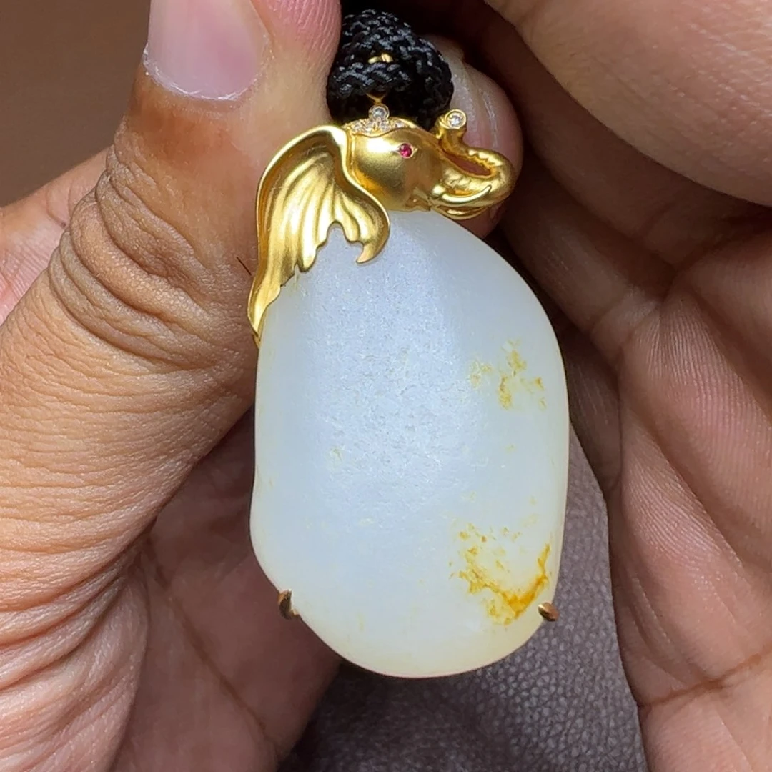 吊坠(不含链)18K金镶嵌和田玉