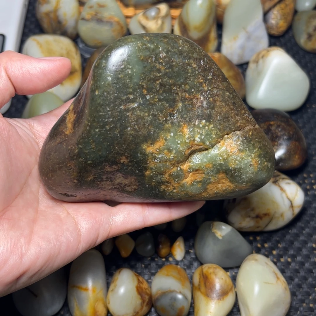 和田玉未镶嵌挂件A64