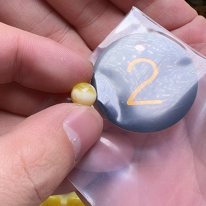 蜜蜡未镶嵌珠宝奇石@*轰8m m