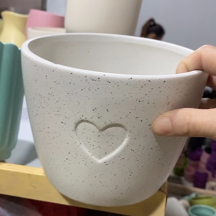 陶盆有孔 瑕疵针孔漏釉介意勿拍外口 15外高13