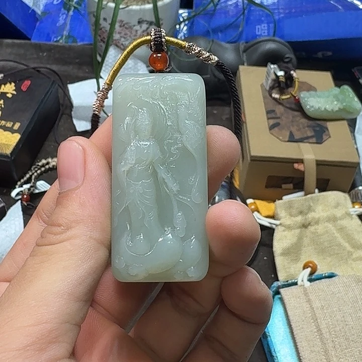 未镶嵌和田玉（糖玉）车挂