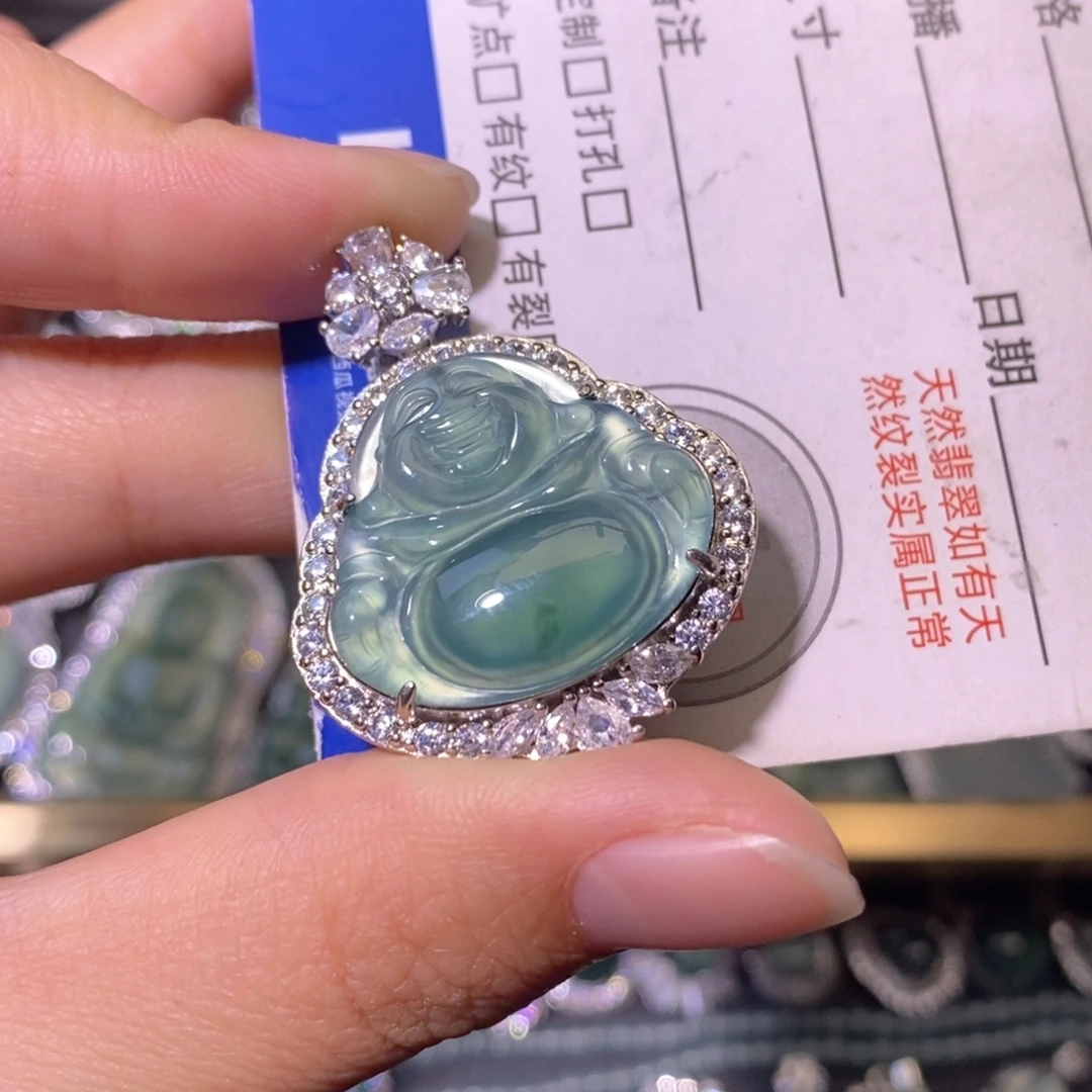 c***﹌翡翠未镶嵌颈饰天然