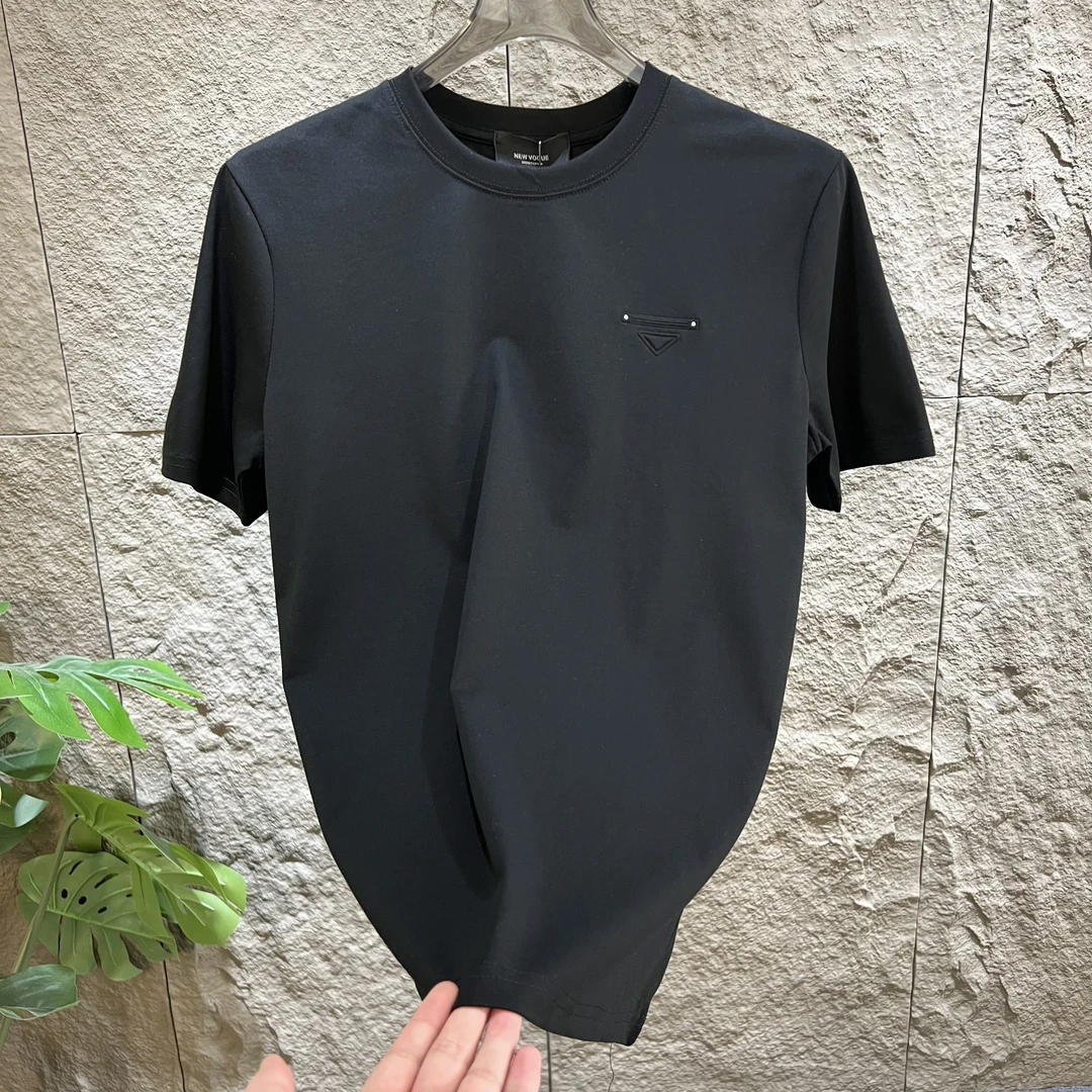 2025夏季新款男士潮流简约钢印短袖T恤宽松休闲圆领纯色上衣ins潮