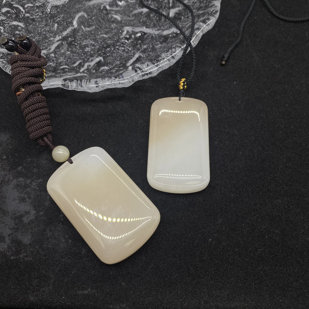 【公子优选】和田玉吊坠无事牌半藕粉（多样性发其一）18267