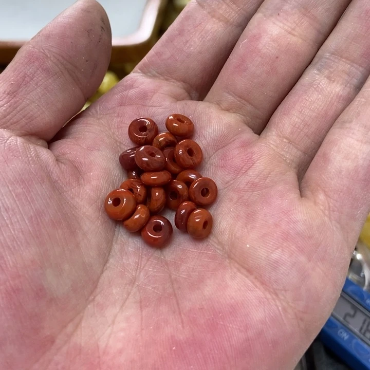 南红玛瑙吊坠未镶嵌多样性发货4个