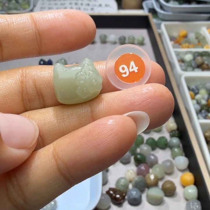未镶嵌和田玉珠宝半成品