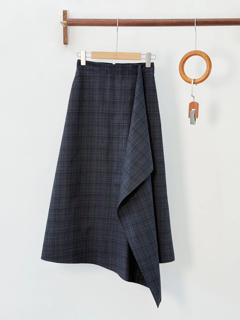 未使用 DIOR/迪奥 迪奥 女士灰色不规则气质优雅半裙半身裙