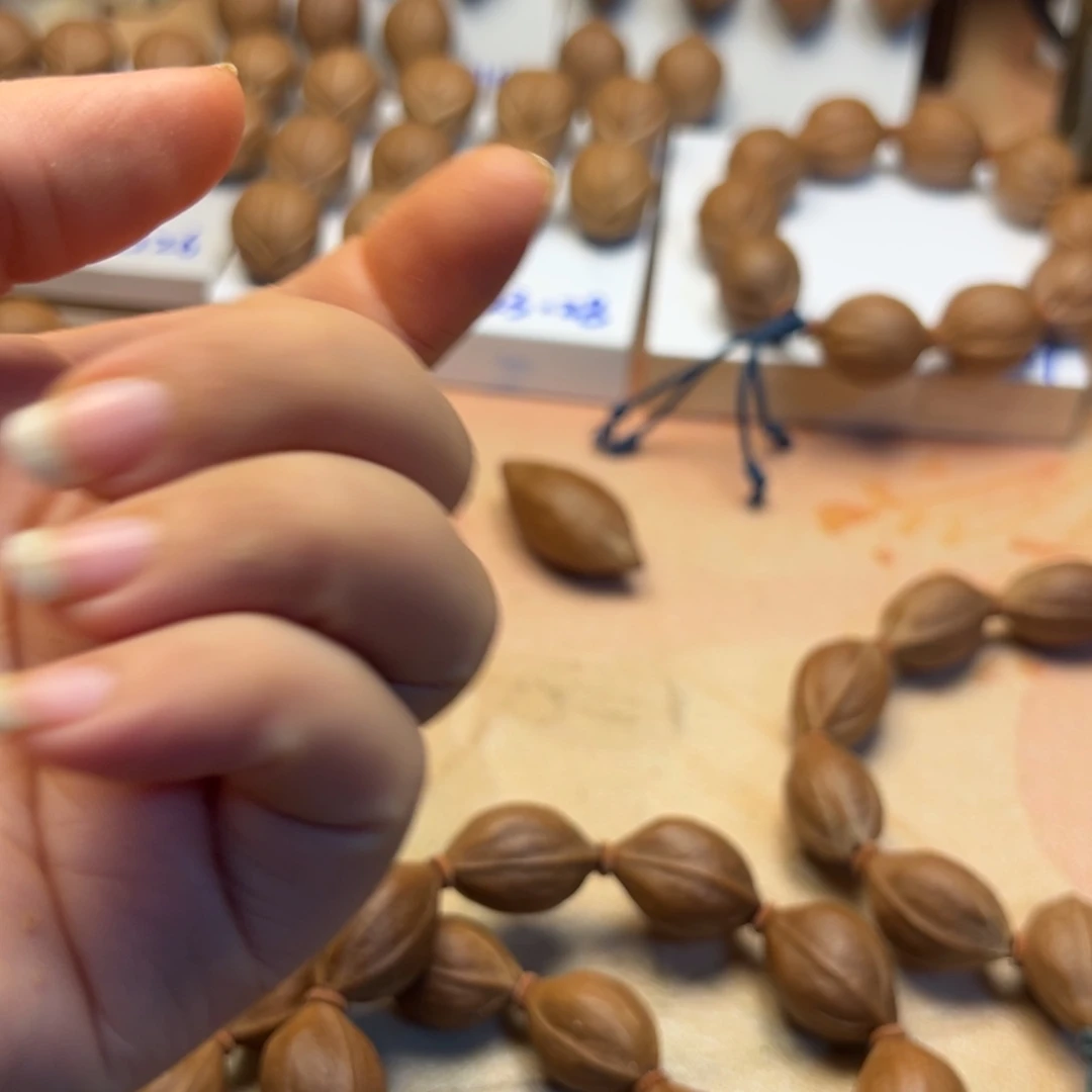 C***Y橄榄核手串/手链1826