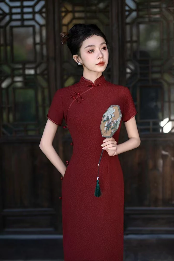 【六六顺】中国风高贵时尚气质优雅修身婚庆旗袍A24