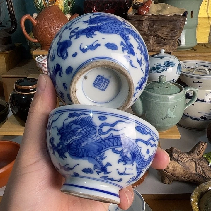 瓷片文斋俩杯子龙纹的