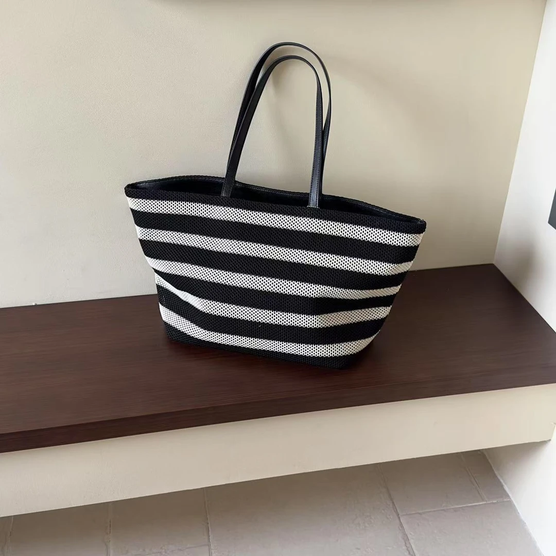 真皮夏季氛围感拉满大容量托特包