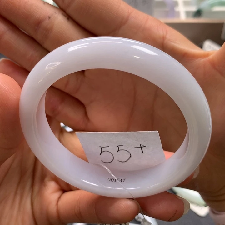 未镶嵌手镯翡翠手镯