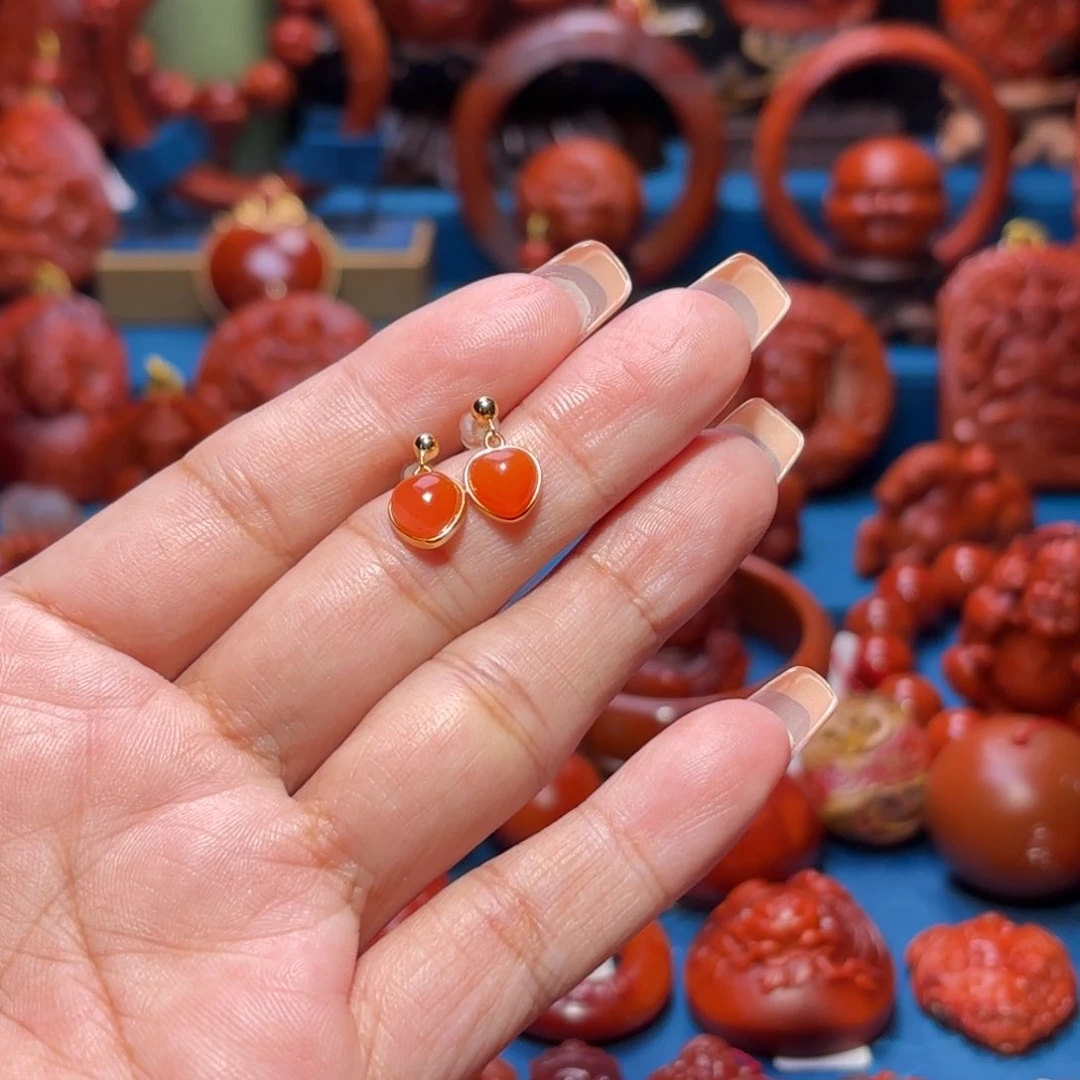 银S925镀金镶嵌雕刻南红玛瑙