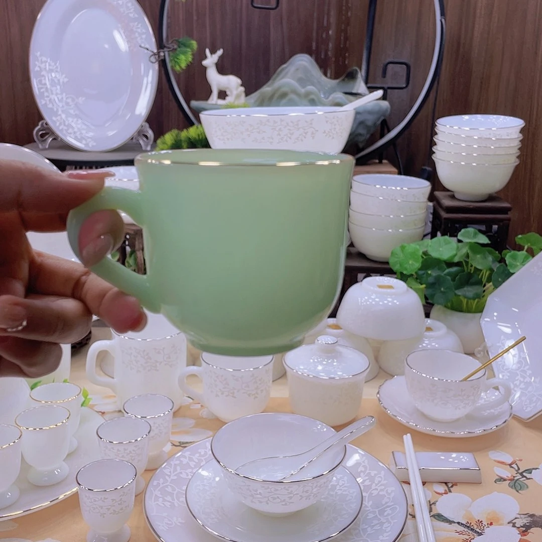 瓷景德镇玉瓷绿色手柄茶杯1个