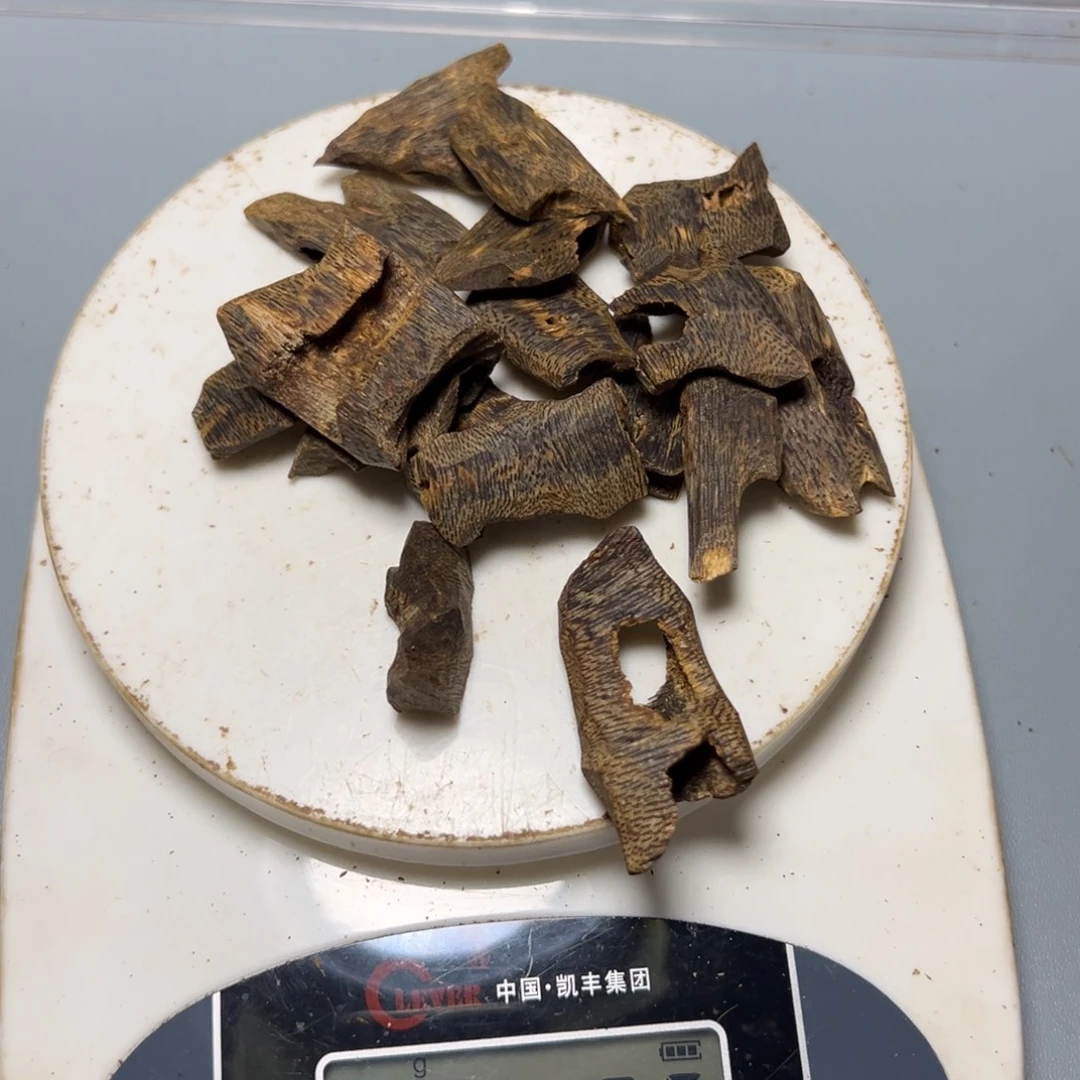 乐***鱼树脂制品海南沉水块料32g