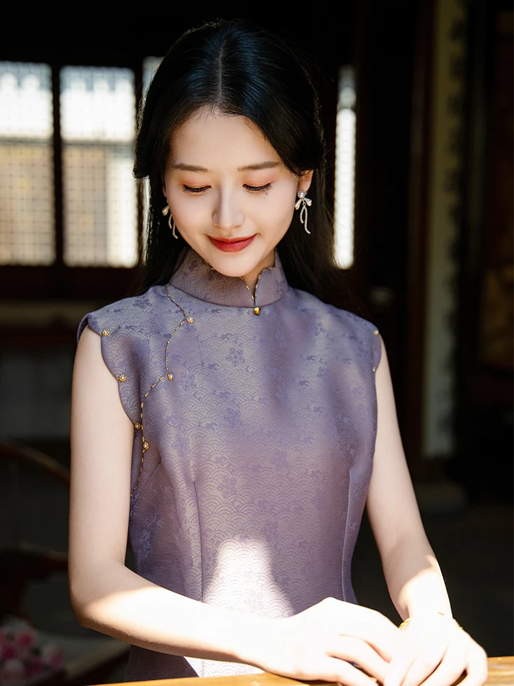 紫色旗袍2025新款女夏季绝美无袖低领女新中式日常可穿改良年轻款