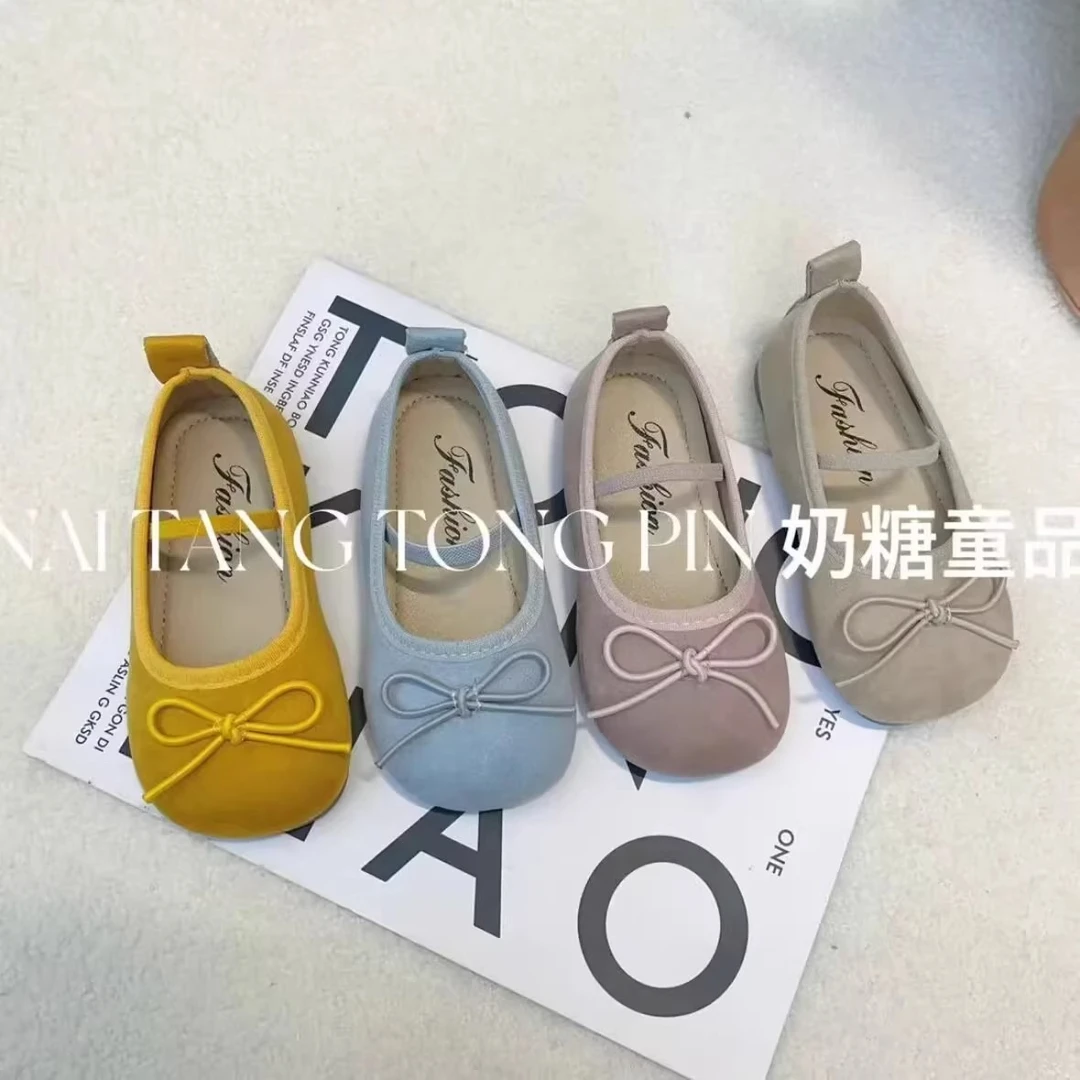 2025新款韩版女童鞋春秋多巴胺玛丽珍单鞋女宝宝皮鞋一脚蹬豆豆鞋