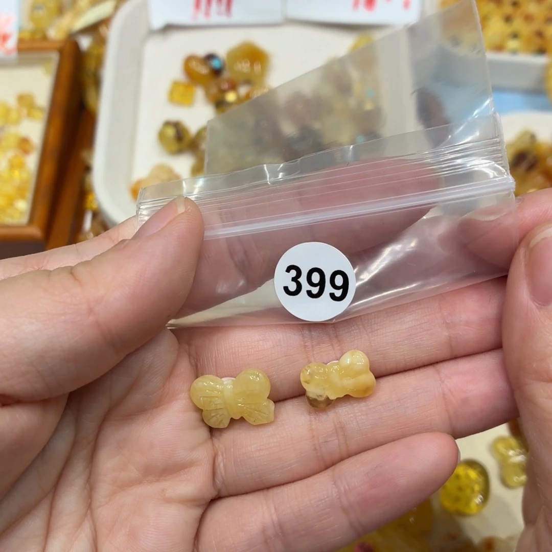 琥珀未镶嵌珠宝奇石