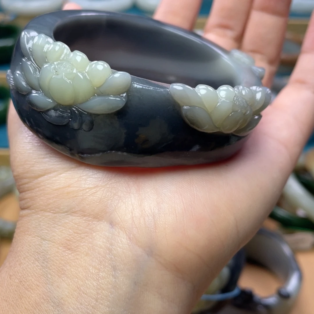 未镶嵌手镯和田玉C****.圈口57